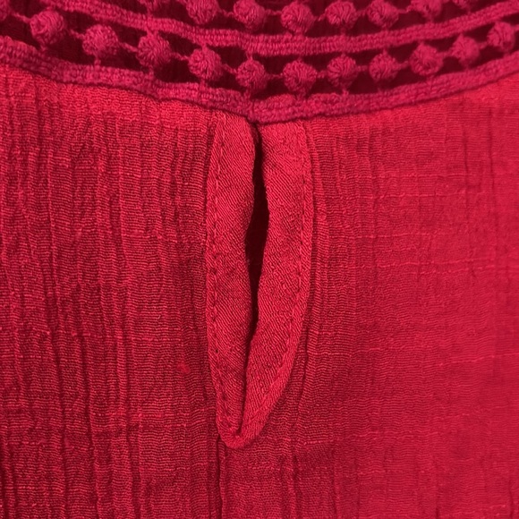 Women’s Plus Marie Gabrielle Red Top, 1X - Picture 4 of 7